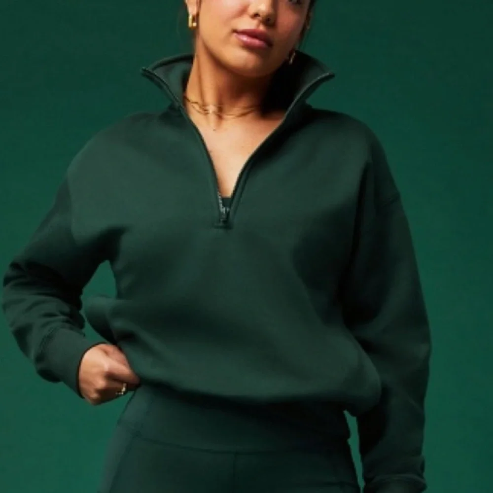 Women’s Half-Zip Pullover Sweatshirt - Dark Green Fabletics - Picture 3 of 3
